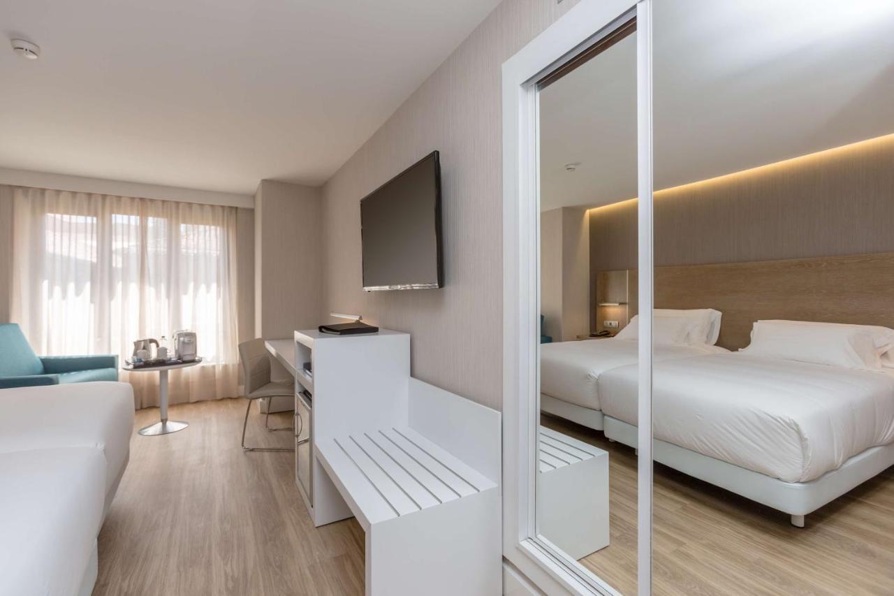 Nh Oviedo Principado Hotell Exteriör bild